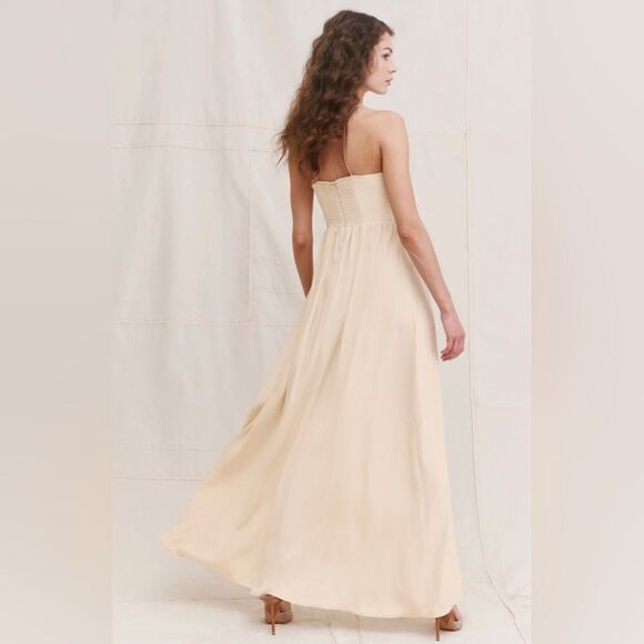 Reformation Carrara dress in almond NWT - Picture 2 of 9